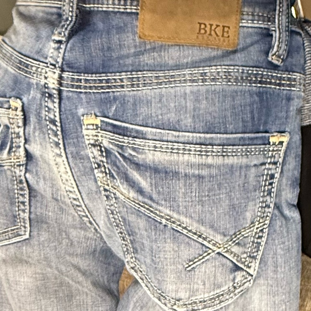 BKE Men's Jake Bootcut Faded Blue Distressed Jeans 30 x 34 - Picture 8 of 14